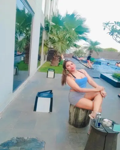 Escort Chainpur